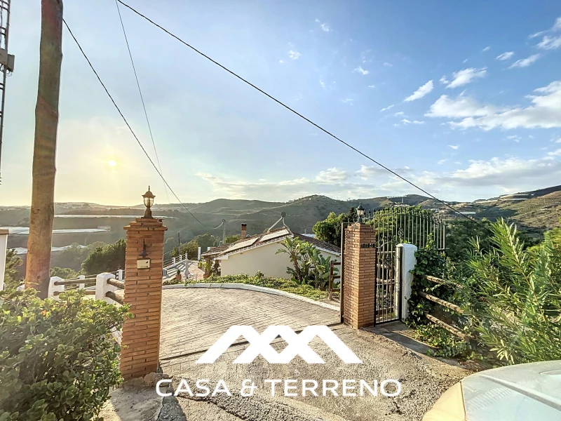 3 bedrooms House in El Morche, Spain No. 130420