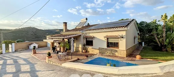 3 bedrooms House in El Morche, Spain No. 130420 2