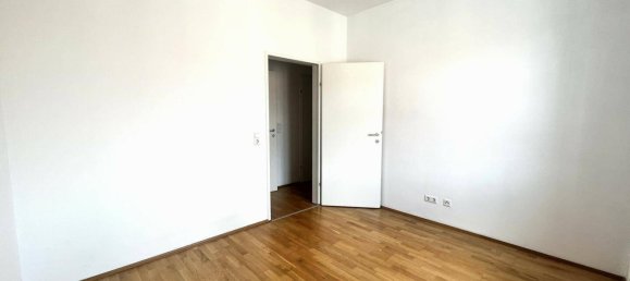 2-salle Appartement à Eggenberg, Austria No. 74304 13