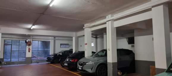 8 rooms Apartment in Genoa, Italy No. 82443 13