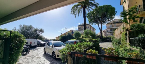 8 rooms Apartment in Genoa, Italy No. 82443 9