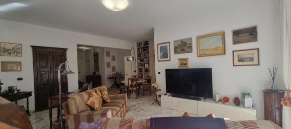 8 rooms Apartment in Genoa, Italy No. 82443 22