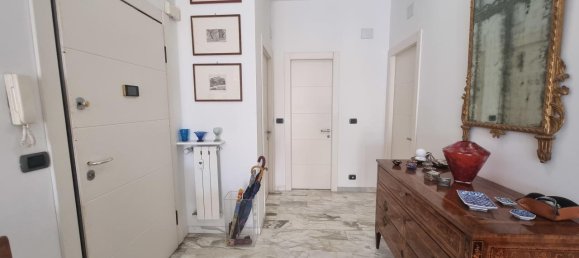 8 rooms Apartment in Genoa, Italy No. 82443 37