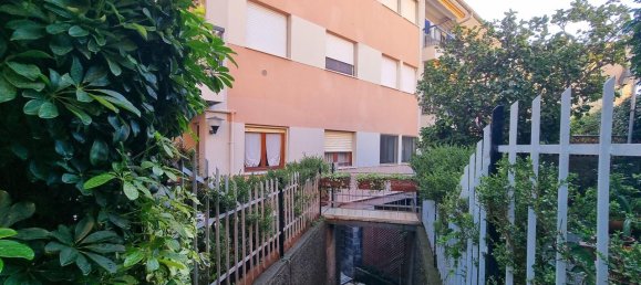 8 rooms Apartment in Genoa, Italy No. 82443 6