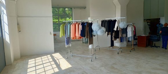 477m² Commercial property in Abbiategrasso, Italy No. 379258 7