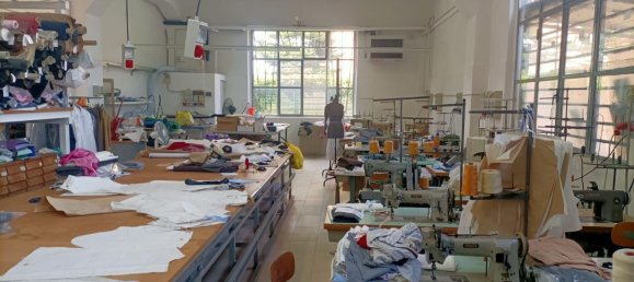 477m² Commercial property in Abbiategrasso, Italy No. 379258 3