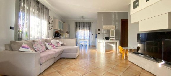 3 غرف نوم فيلا في Montalto Uffugo, Italy رقم 172738 3