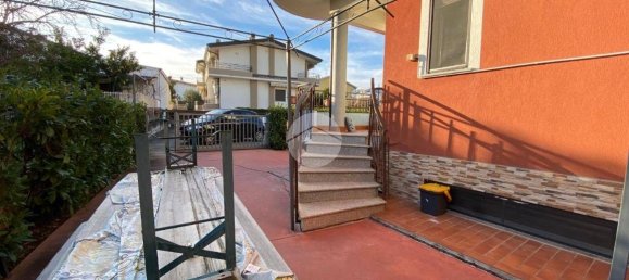 3 غرف نوم فيلا في Montalto Uffugo, Italy رقم 172738 29