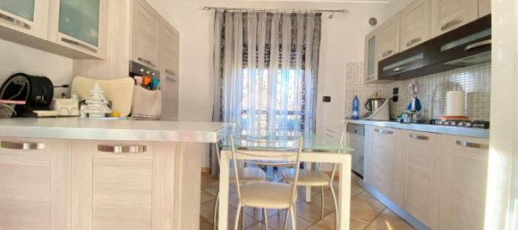 3 غرف نوم فيلا في Montalto Uffugo, Italy رقم 172738 6