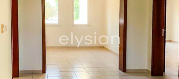 4 bedrooms Villa in Meadows, UAE No. 96872 6