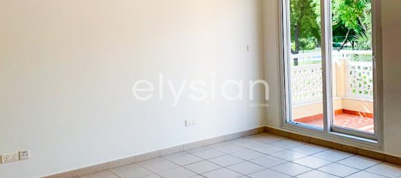 4 bedrooms Villa in Meadows, UAE No. 96872 14