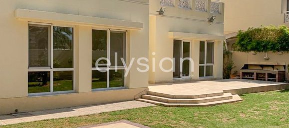4 bedrooms Villa in Meadows, UAE No. 96872 3
