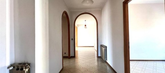 6-Zimmer Wohnung in Guidonia Montecelio, Italy, Nr. 31821 12