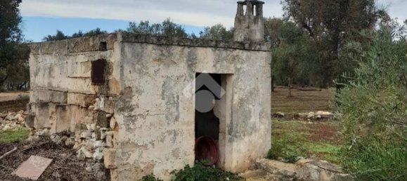 5724m² Land in Carovigno, Italy No. 105416 13