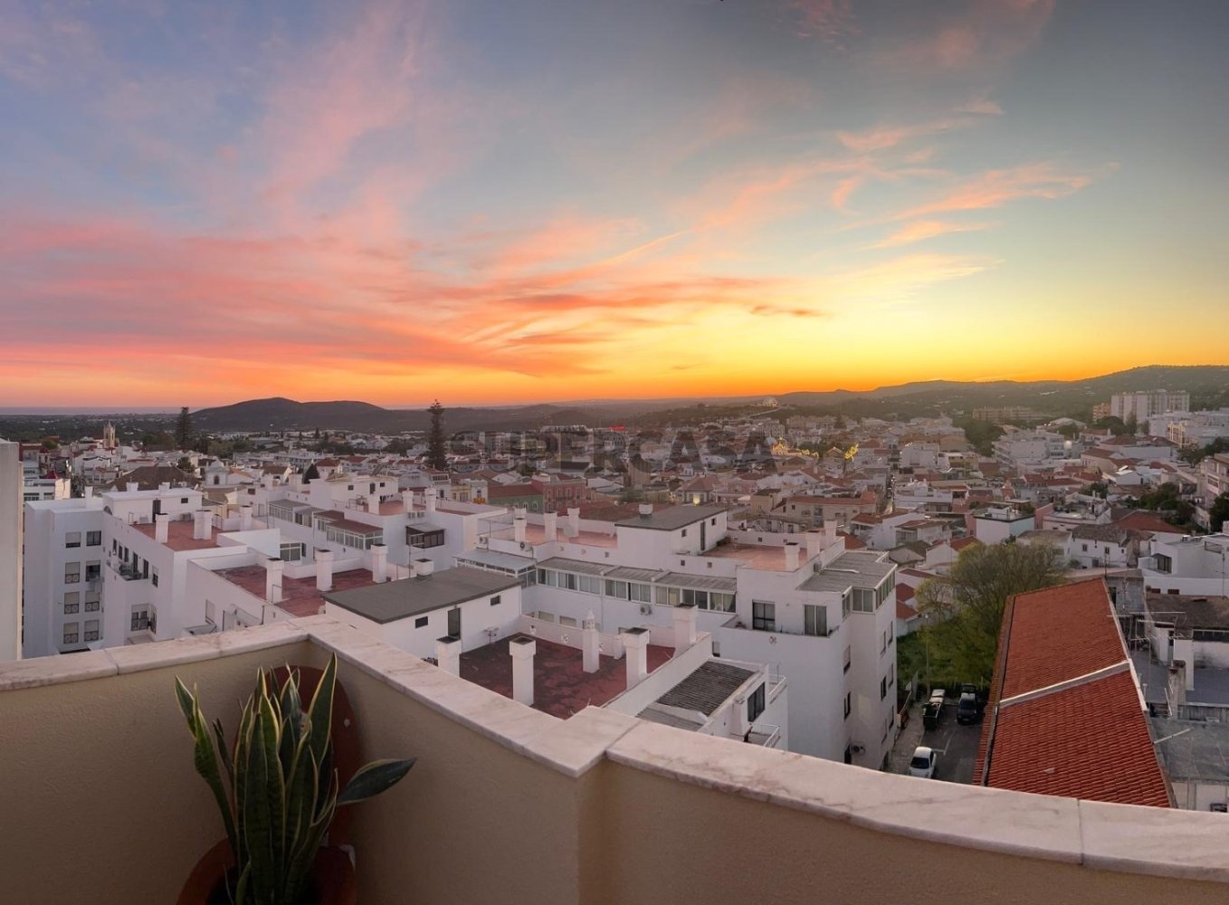 2 bedrooms Penthouse in Loule, Portugal No. 207987