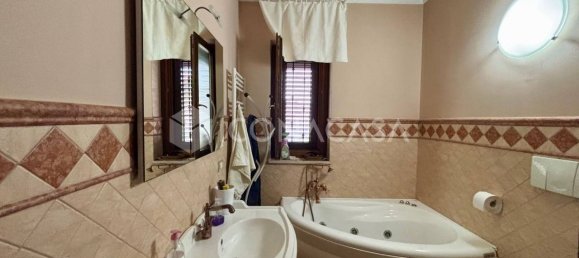 4 bedrooms Villa in Bisceglie, Italy No. 287200 24