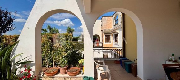 4 bedrooms Villa in Bisceglie, Italy No. 287200 4
