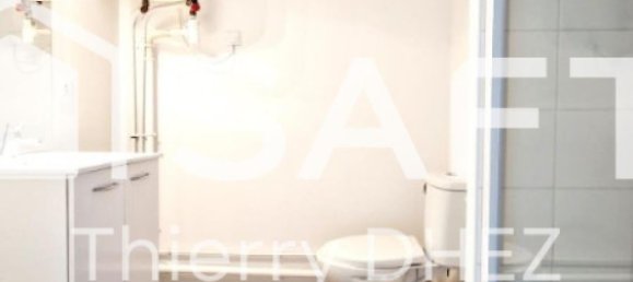 Studio in Roubaix, France, Nr. 79844 14