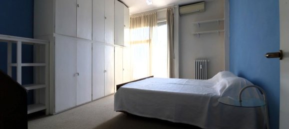 2 Schlafzimmer Wohnung in Milan, Italy, Nr. 364963 8