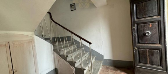 7 bedrooms Villa in Florence, Italy No. 48631 7