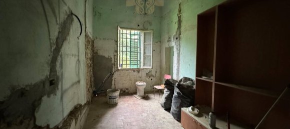 7 bedrooms Villa in Florence, Italy No. 48631 18