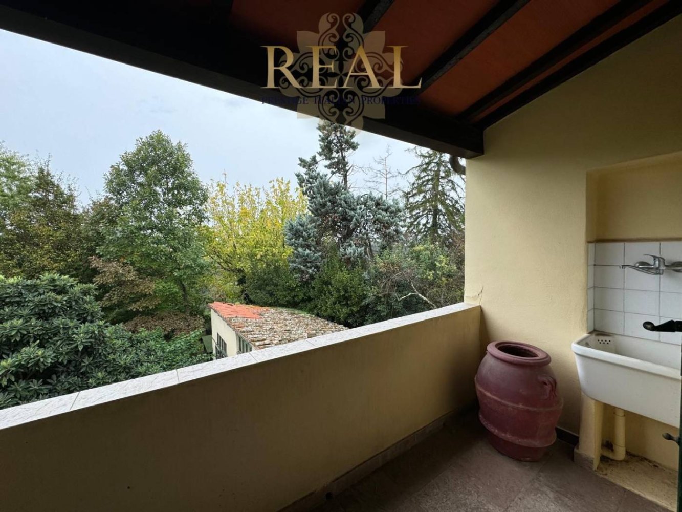 7 bedrooms Villa in Florence, Italy No. 48631