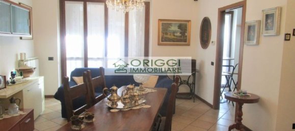 Apartamento de 2 divisões em Arese, Italy N.º 223099 5