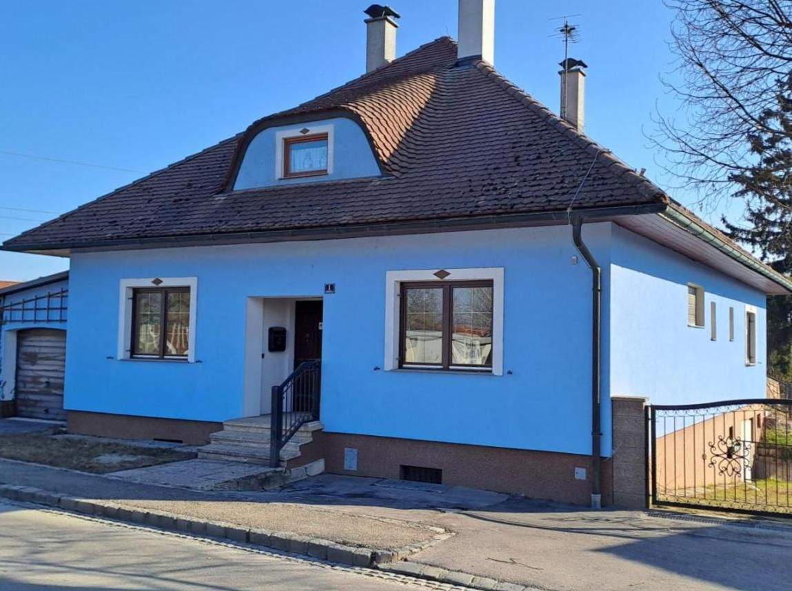 4 rooms House in Sierndorf, Austria No. 244367