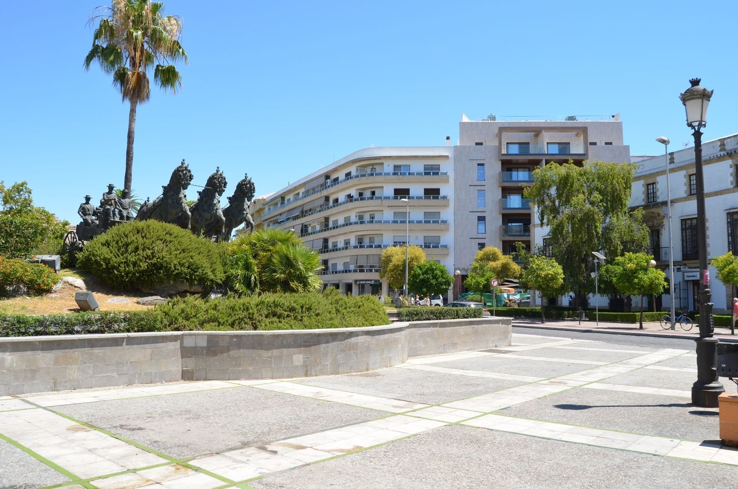 13m² Garage in Jerez de la Frontera, Spain No. 193900