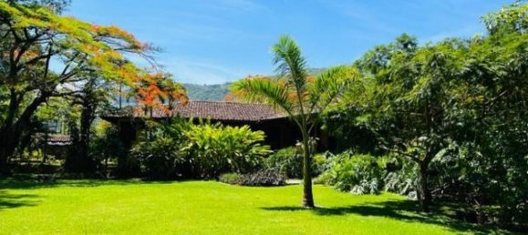 Кондоминиум  с 4 спальнями в Санта-Ана, Коста-Рика № 821 6