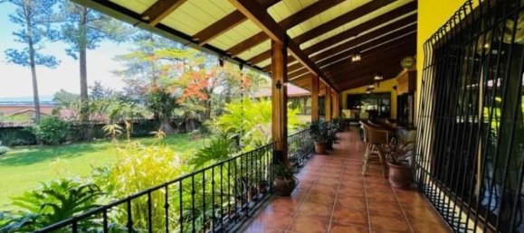 Кондоминиум  с 4 спальнями в Санта-Ана, Коста-Рика № 821 3