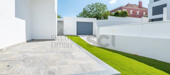 4 bedrooms House in Corroios, Portugal No. 100685 35