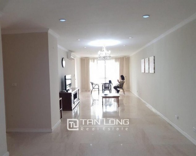 3 bedrooms Apartment in Tay Ho, Vietnam No. 1502