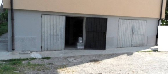 2 bedrooms Apartment in Finale Emilia, Italy No. 95947 8