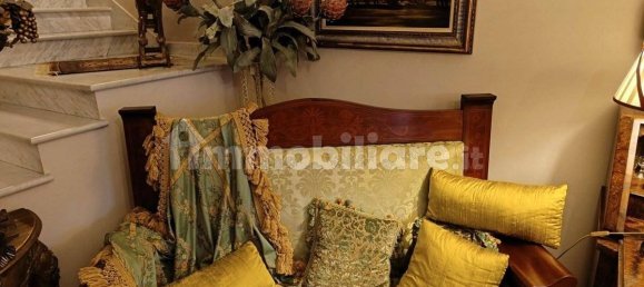 3 bedrooms House in Carrara, Italy No. 48107 10