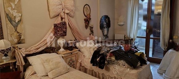 3 bedrooms House in Carrara, Italy No. 48107 20