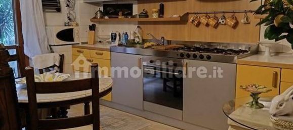 3 bedrooms House in Carrara, Italy No. 48107 24