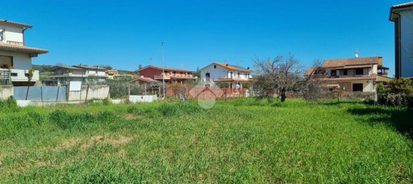 Terreno en Notaresco, Italy 580 m² No. 14801 26