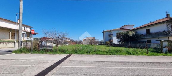 Terreno en Notaresco, Italy 580 m² No. 14801 16