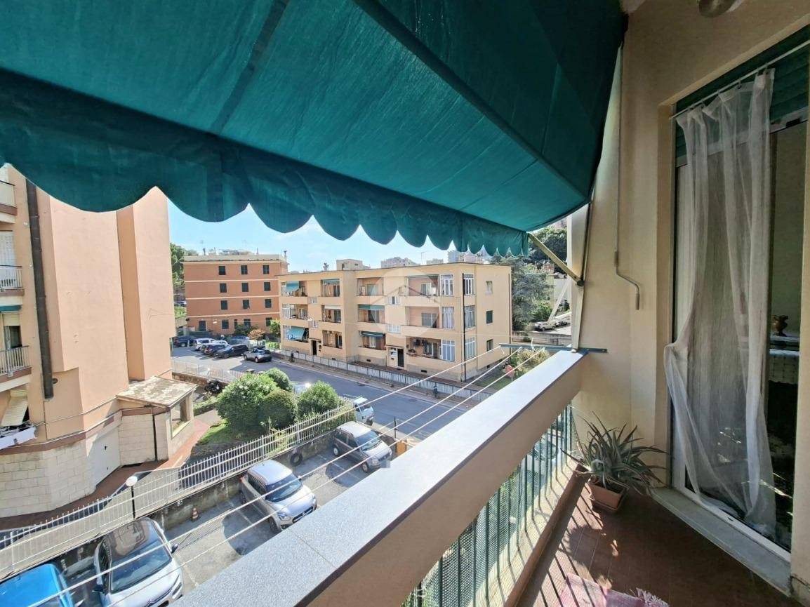 2 bedrooms Apartment in Genoa, Italy No. 262321