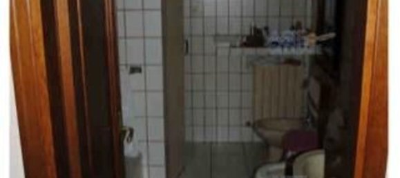 5 rooms Apartment in Lucca, Italy No. 197035 14