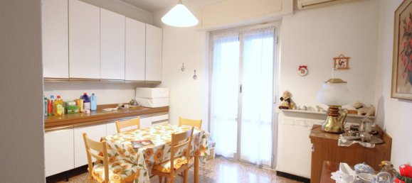 4-Zimmer Wohnung in Genoa, Italy, Nr. 115309 7