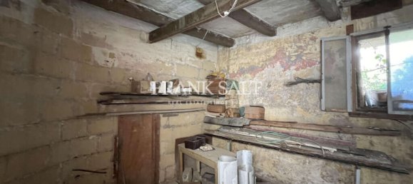 Haus in Qormi, Malta 900m², Nr. 1976 5