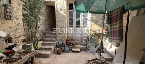 Haus in Qormi, Malta 900m², Nr. 1976 8