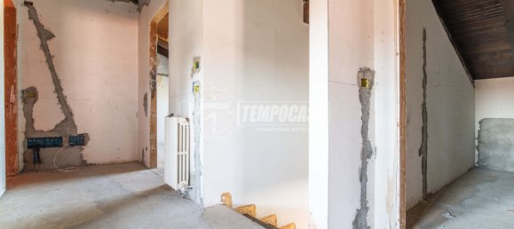 5 rooms Villa in Mozzate, Italy No. 258125 9