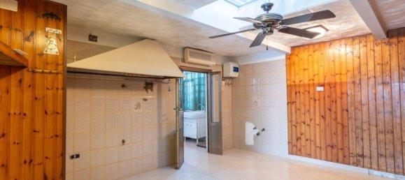 4-Zimmer Wohnung in Rome, Italy, Nr. 26908 8