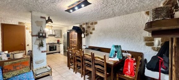 3 rooms Apartment in Bregnano, Italy No. 333692 31