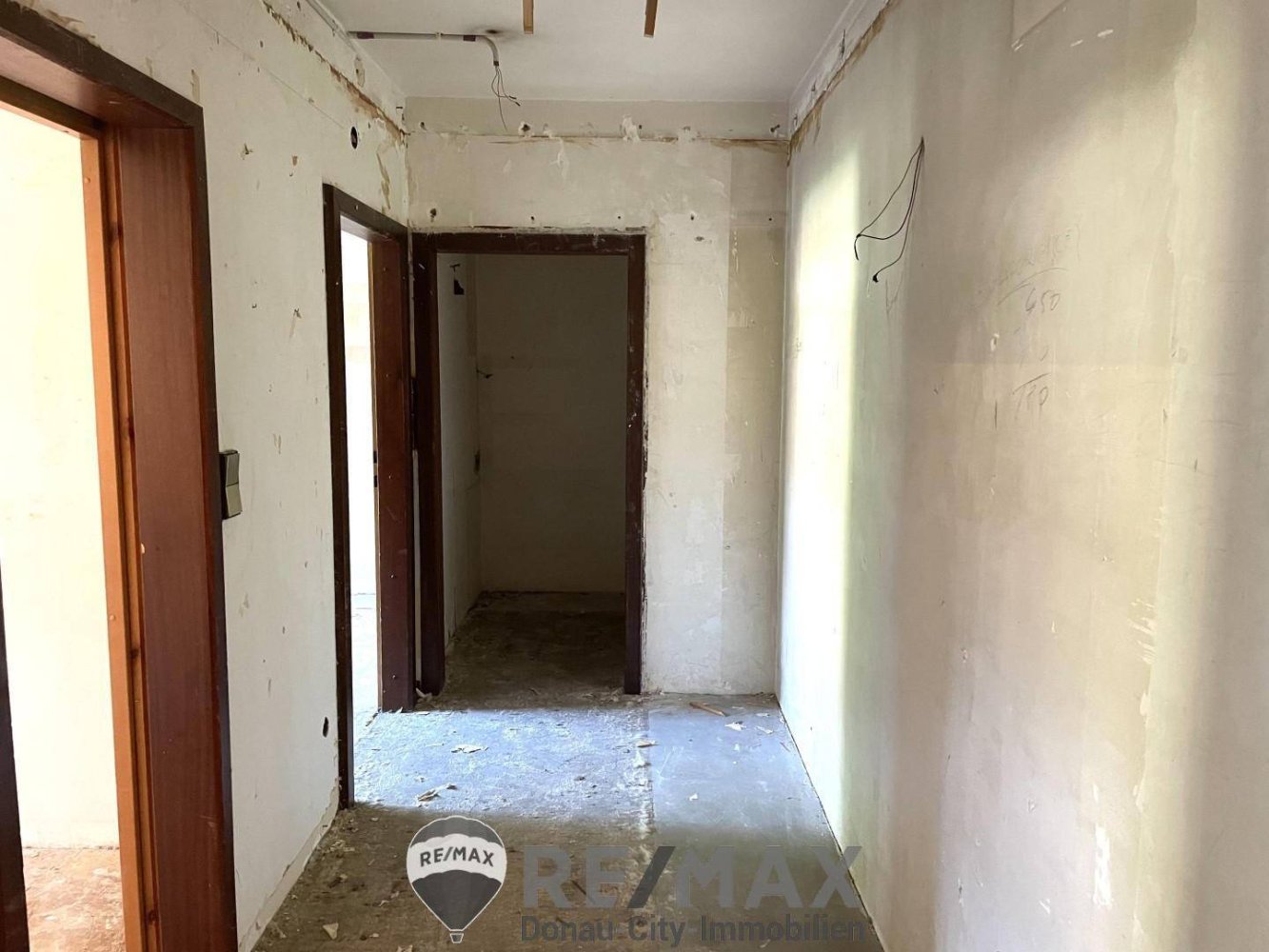 4 rooms Apartment in Ottakring, Austria No. 136053