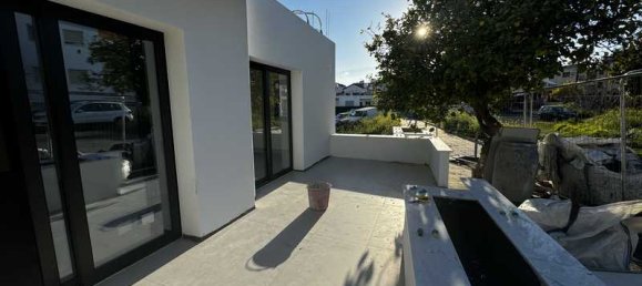 6 chambres Propriété commerciale à Limassol, Cyprus No. 18094 4