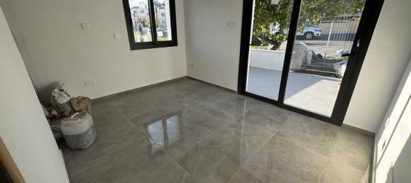 6 chambres Propriété commerciale à Limassol, Cyprus No. 18094 2